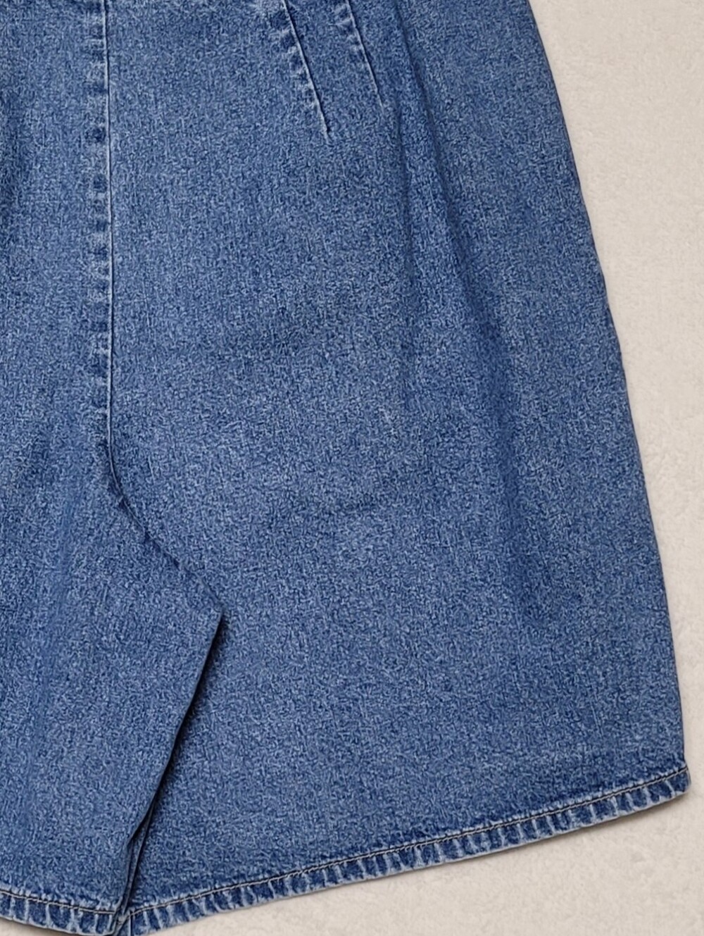 Willow Ridge Vintage 90s Mid-Wash Stone Wash High Waisted Denim Short Wrap Short - Picture 10 of 11